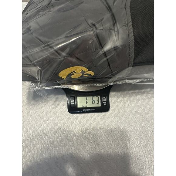 NWT Iowa Hawkeyes Colosseum pullover jacket black Mens size Medium Collegiate - Picture 15 of 15